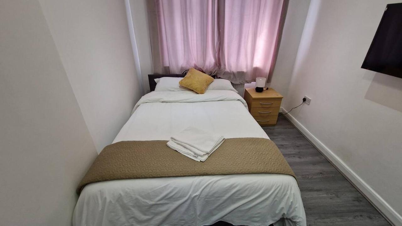 Starlet Property Wanstead Екстер'єр фото