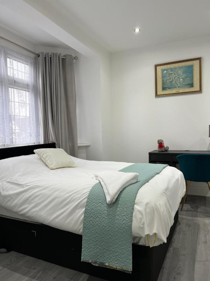 Starlet Property Wanstead Екстер'єр фото