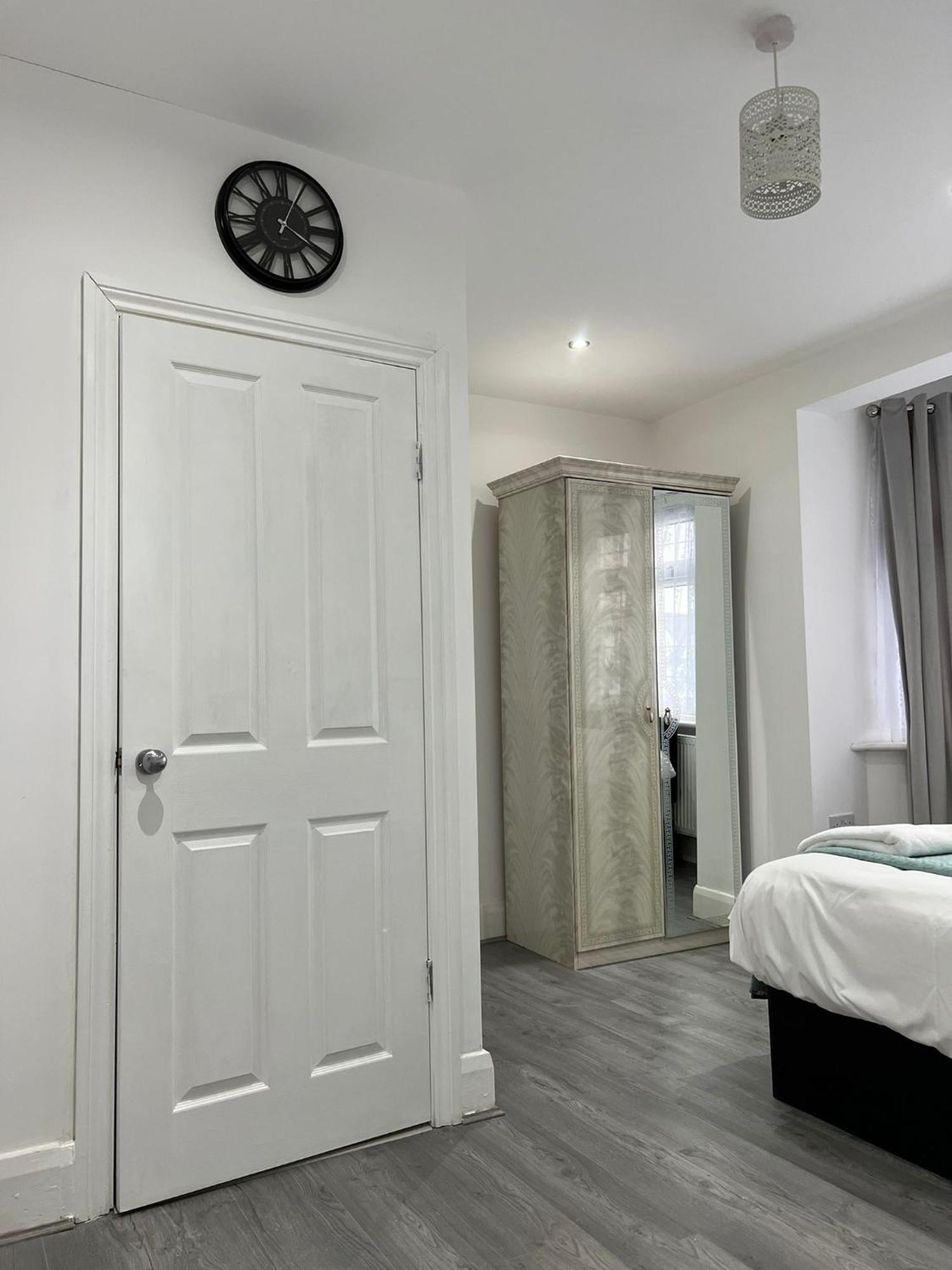 Starlet Property Wanstead Екстер'єр фото