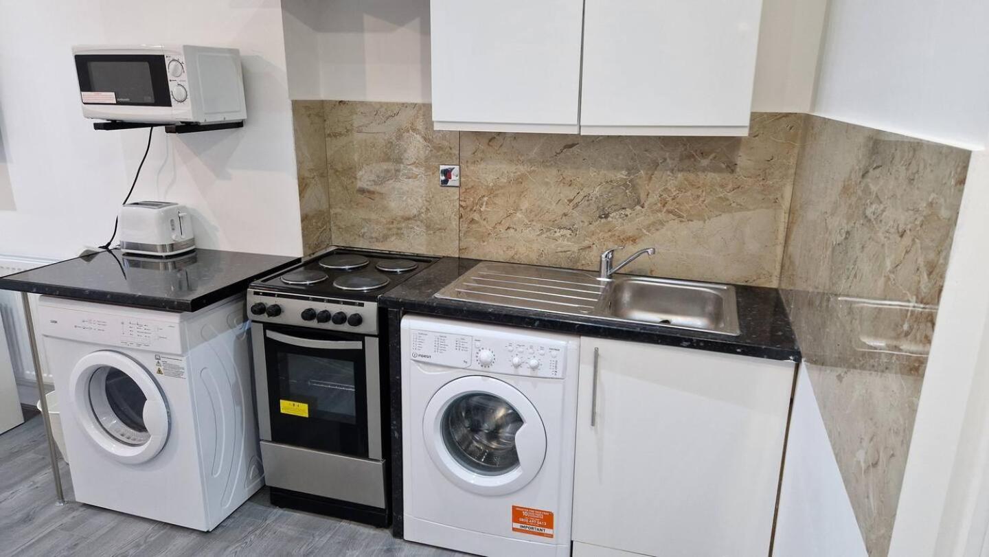 Starlet Property Wanstead Екстер'єр фото