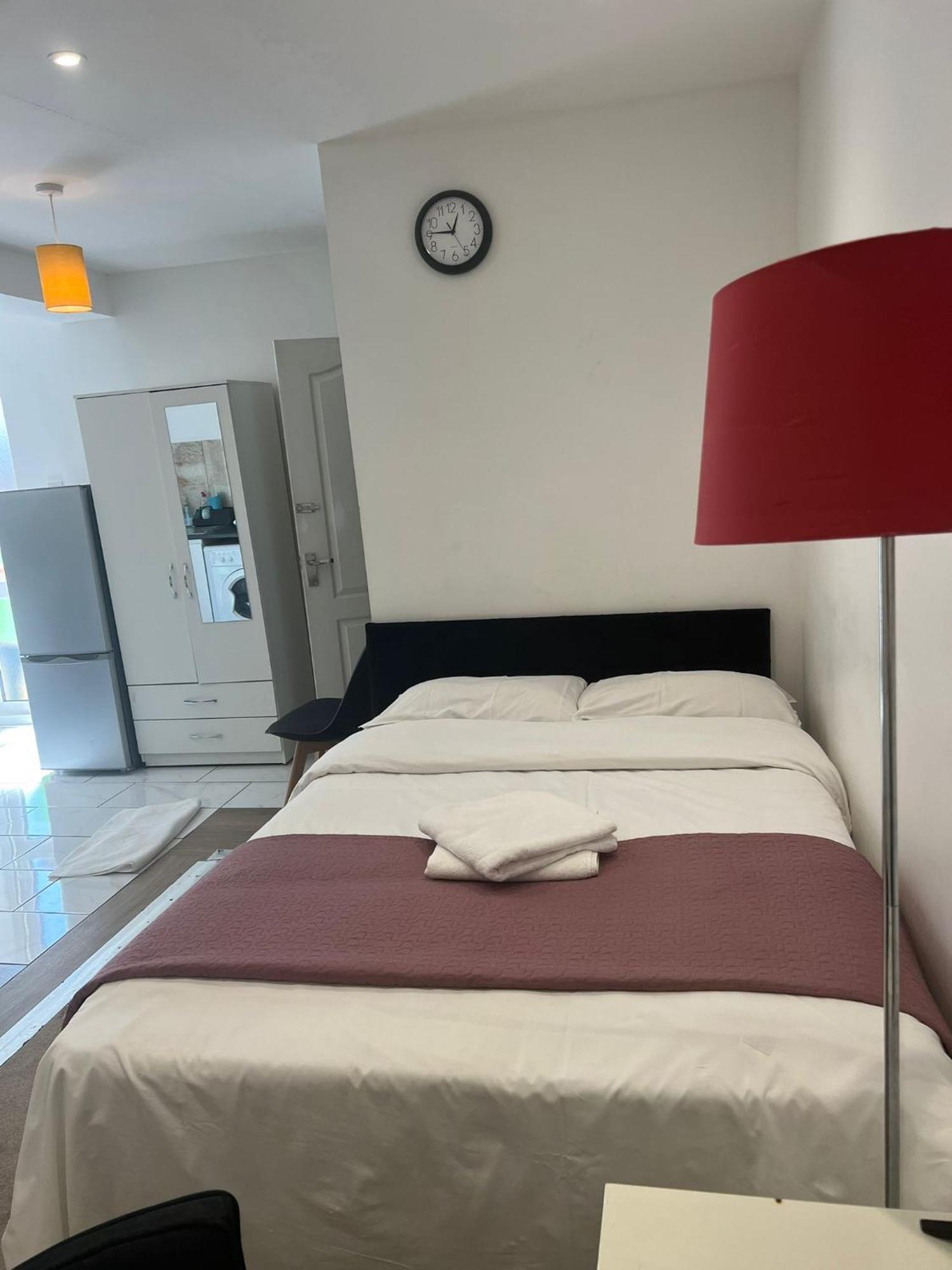 Starlet Property Wanstead Екстер'єр фото